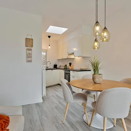 Unique, Quiet Boho Getaway In Het Zoute Knokke-Heist